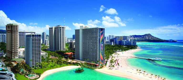 Hilton Hawaiian Village Waikiki Beach Resort hotel