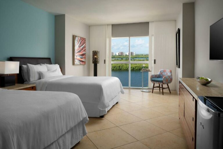 The Westin Resort & Spa Cancun 2 beds