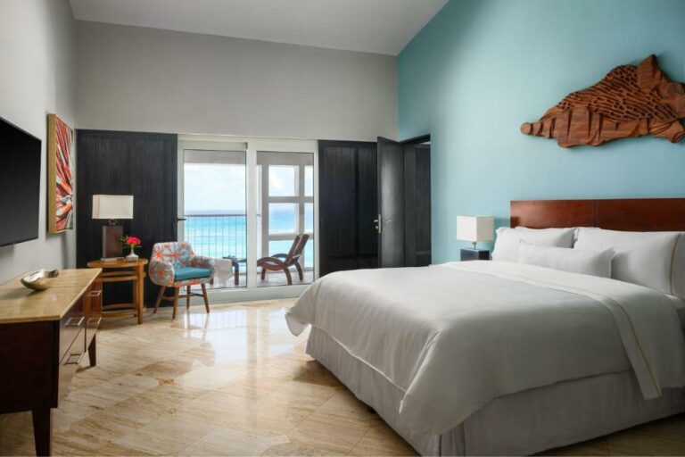 The Westin Resort & Spa Cancun hotel room